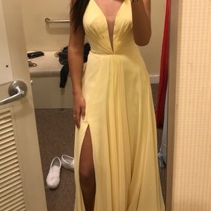 Faviana Style 7747 Buttercream